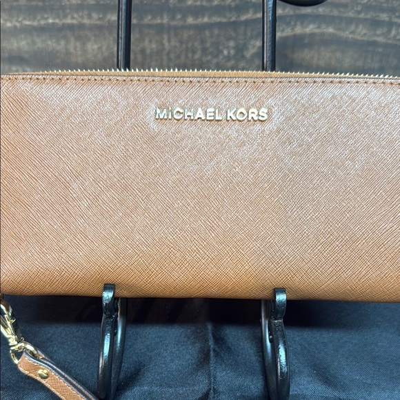 Michael Kors Brown Wristlet Wallet - Picture 2 of 8